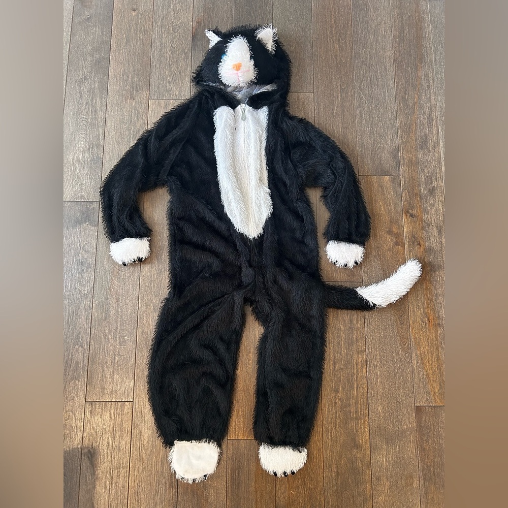 Black and‎ White Cat Costume onesie size medium